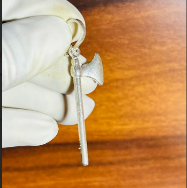 🪓 Parshuram Parshu Pendant – Pure Silver | Divine Axe of Dharma & Power