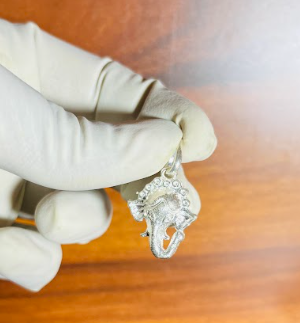 Ganpati Face Pendant – Pure Silver | Divine Mukut Design with Blessing Trunk