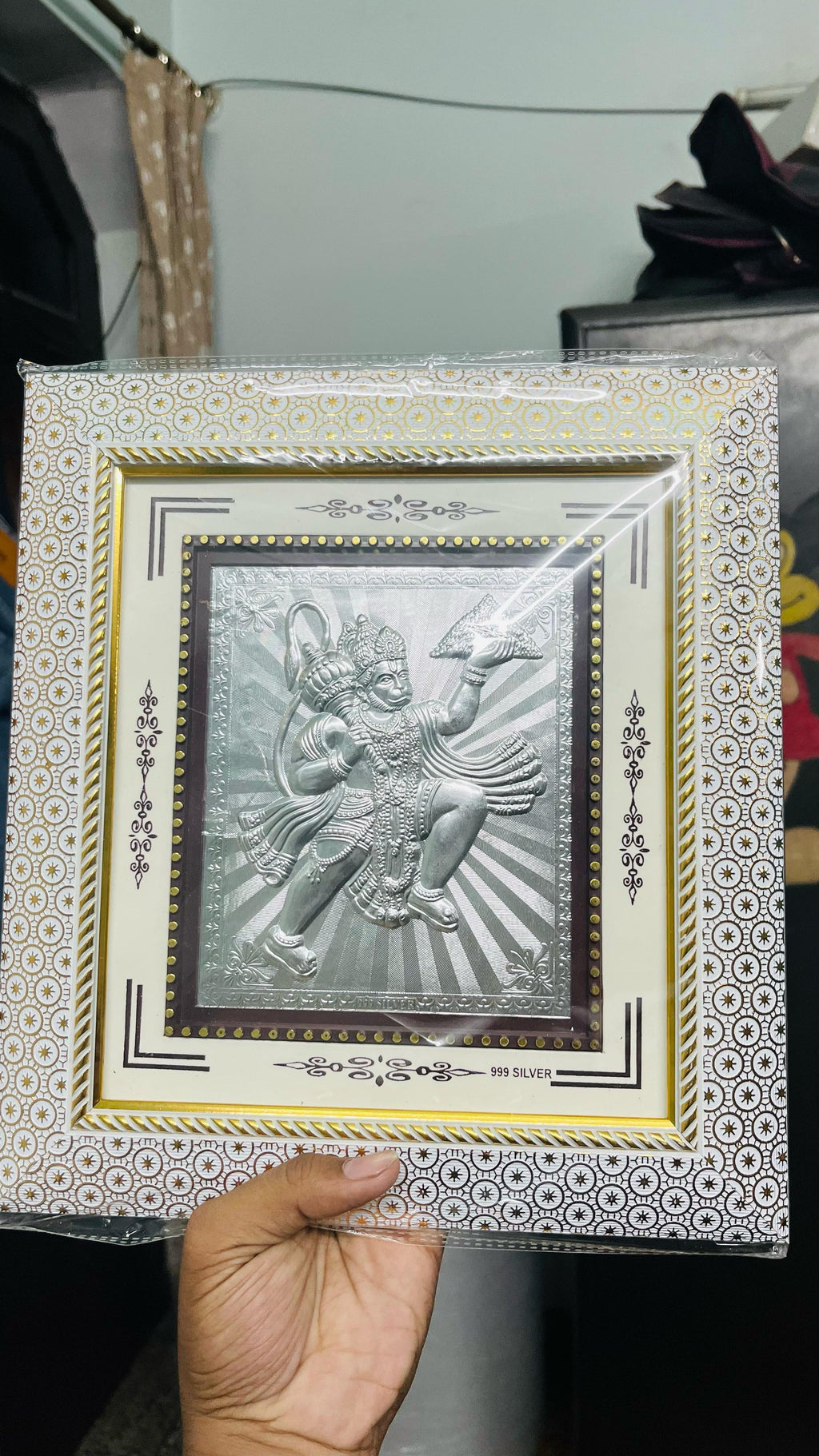 Shri Hanuman Ji in 999 Silver – Sanjeevani Parvat Frame (Premium Edition)